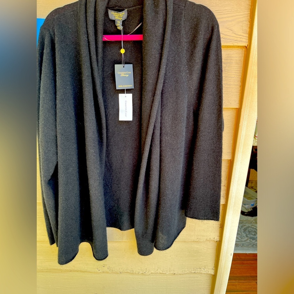 NWT: 100% Cashmere black from Charter Club.#5